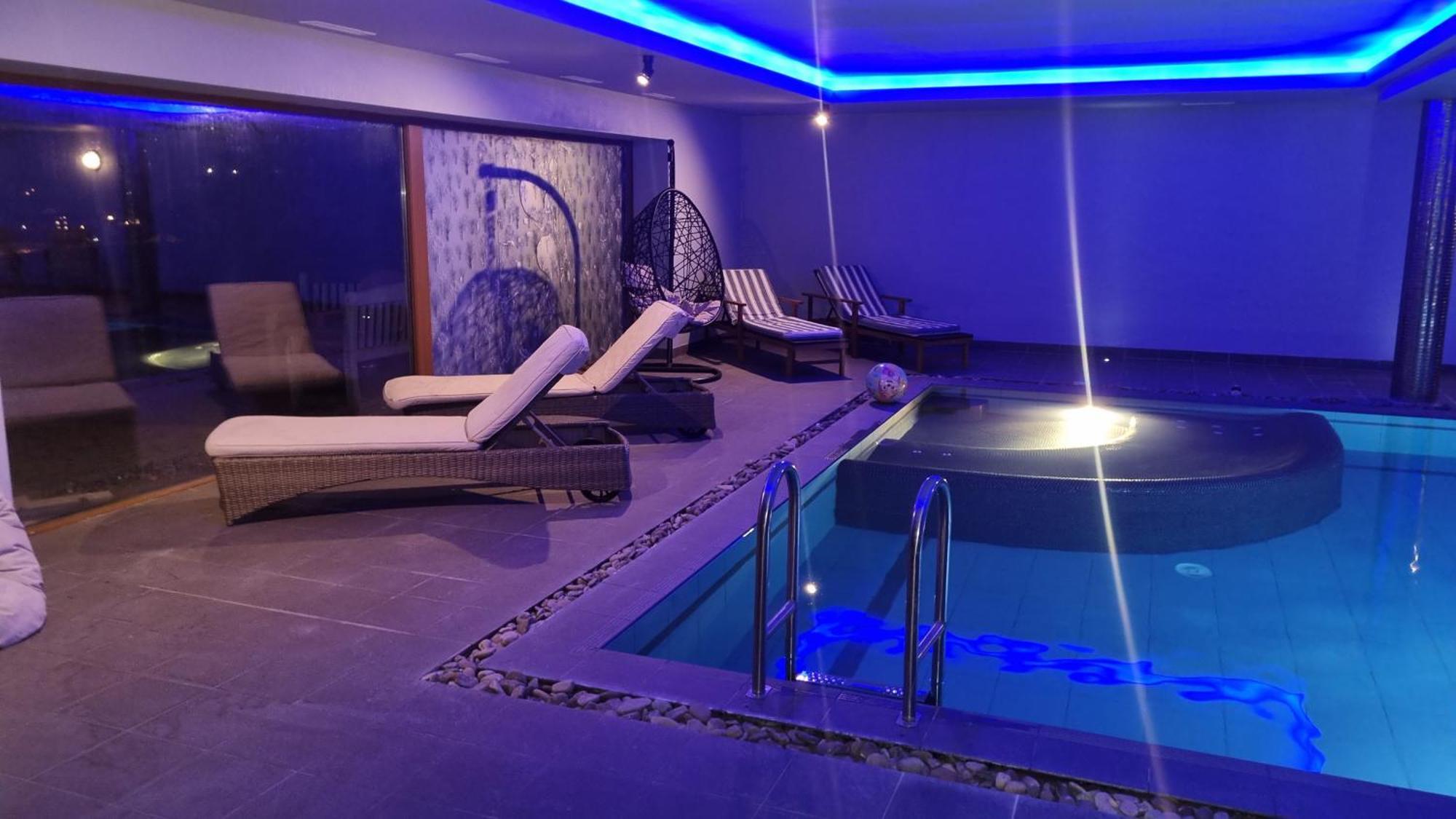 Fab View (Adults Only) Otel Dingle Dış mekan fotoğraf